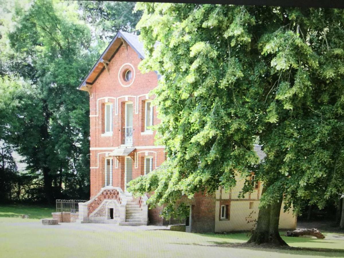 Chateau Du Landin - Bains Nordiques Le Landin 外观 照片